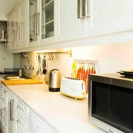 Family Riverview In Ajuda Apartman *