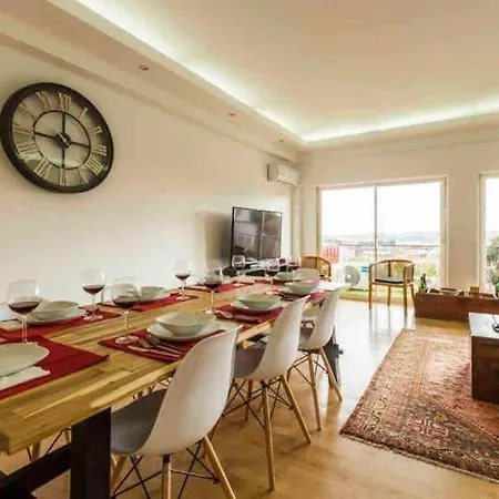 Family Riverview In Ajuda * Lizbona